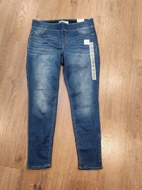 Old Navy Womens Rockstar Super Skinny Jeggings - Size 18 LONG - NWT